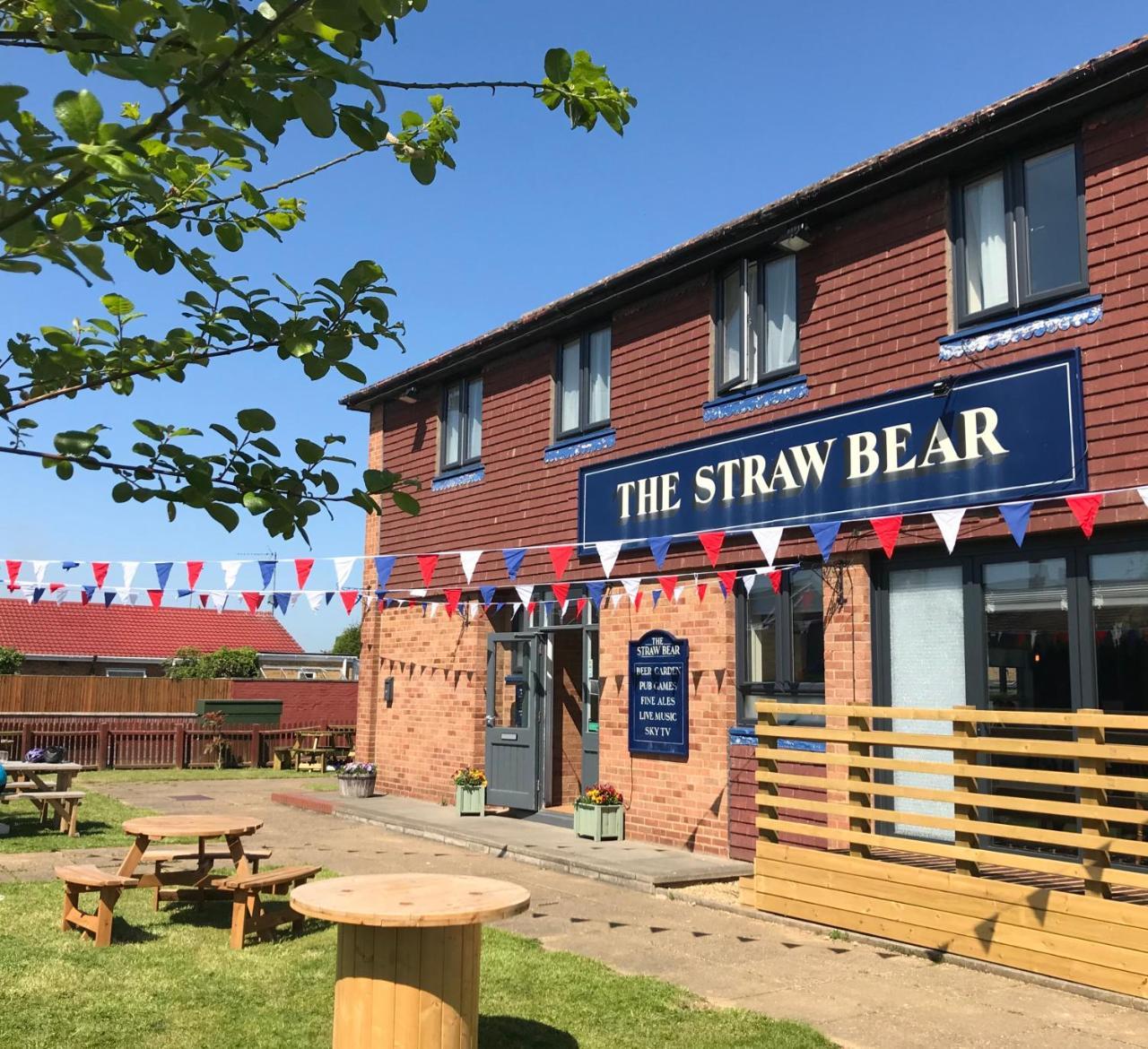 The Straw Bear Hotel Whittlesey Exterior foto